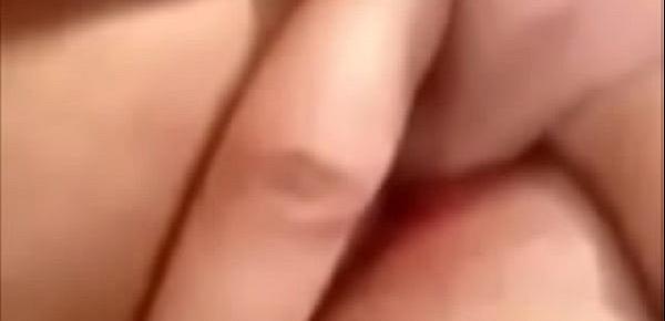  Horny Pussy Closeup Fingering and Rubbing